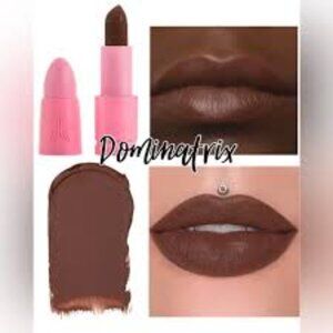 JEFFREE STAR Velvet Trap Matte Lipstick - DOMINATRIX *NIB*